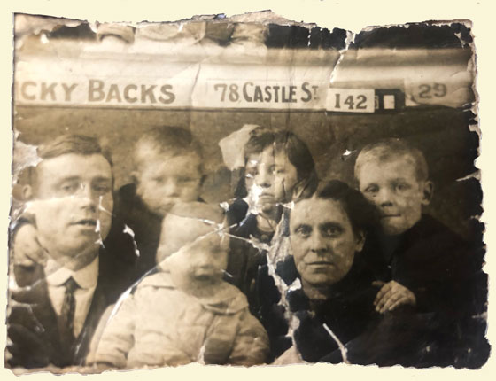 Stickyback 78 Castle Street